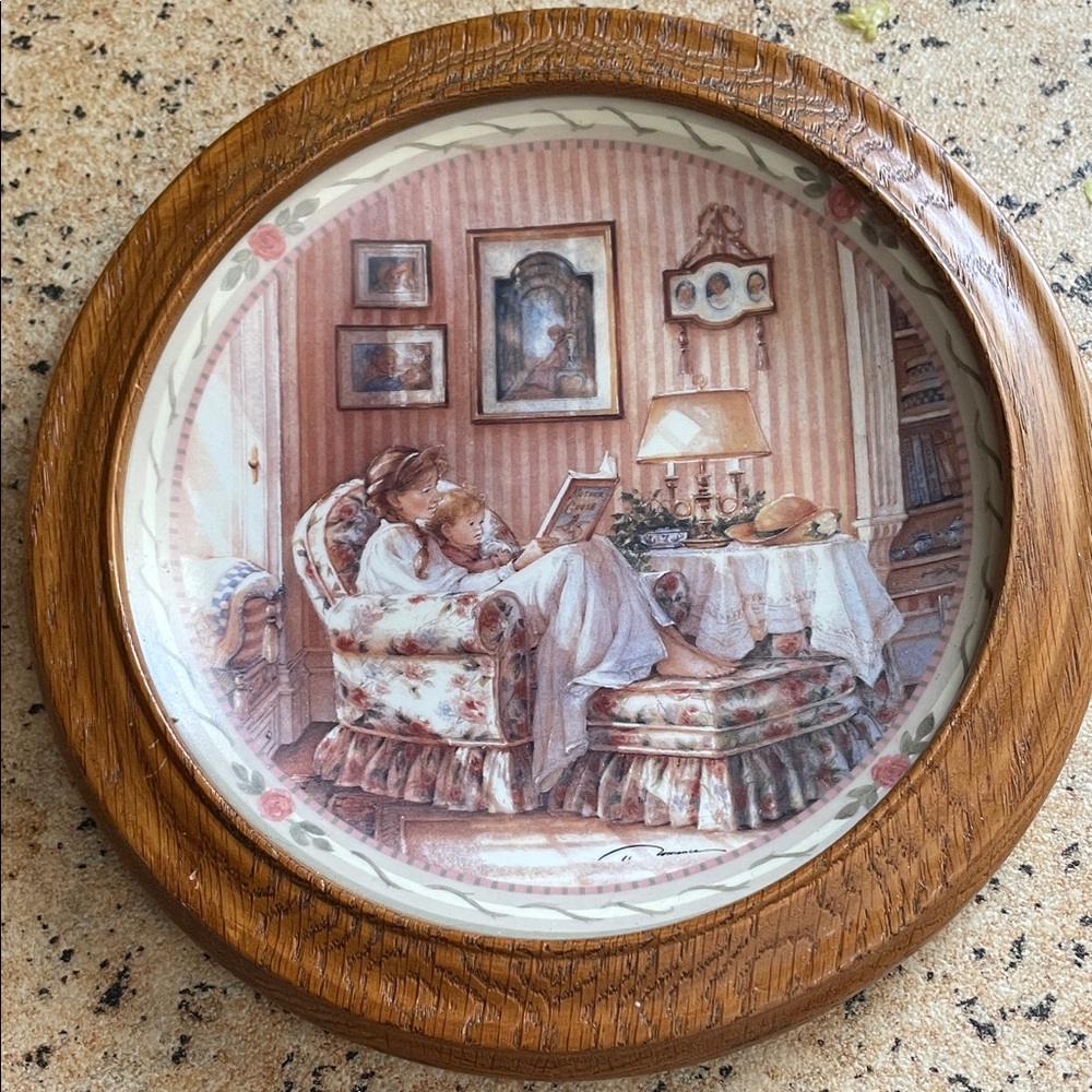 Trisha Romance Collectors Plate with Wooden Frame